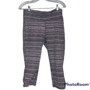 Xersion Size Large(fitted) Capri leggings gray and white